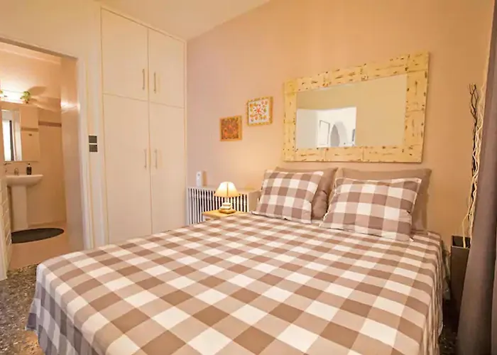 Cozy Near The Sea-sunset View Ιξιά